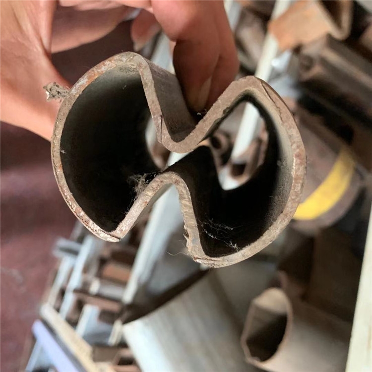 工程設(shè)備用異型鋼管加工 駕駛室異型鋼管廠家 聊城市如日之升異型鋼管廠